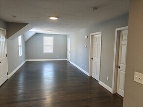 105 Holyoke St in Lynn, MA - Building Photo - Building Photo