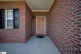 704 Center Rd in Taylors, SC - Building Photo - Building Photo