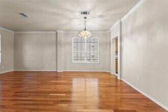 1616 Chasewood Dr in Austin, TX - Building Photo - Building Photo