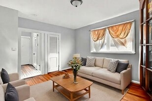 1440 Wood Ave in Bridgeport, CT - Building Photo