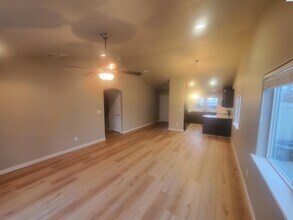 2129 W 23rd Ave in Kennewick, WA - Building Photo - Building Photo