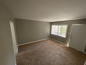 4971-4975 1/4 Franklin Ave in Los Angeles, CA - Building Photo - Building Photo