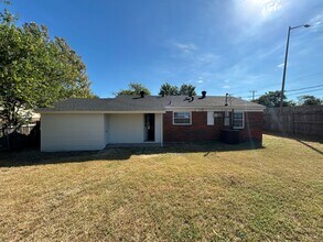 1414 Harmon Terrace in Arlington, TX - Foto de edificio - Building Photo