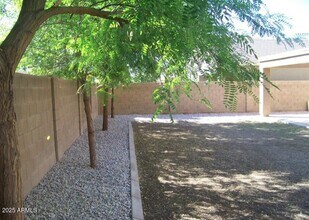 17269 W Morning Glory St in Goodyear, AZ - Building Photo - Building Photo