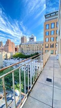 301 E 66th St in New York, NY - Building Photo - Building Photo