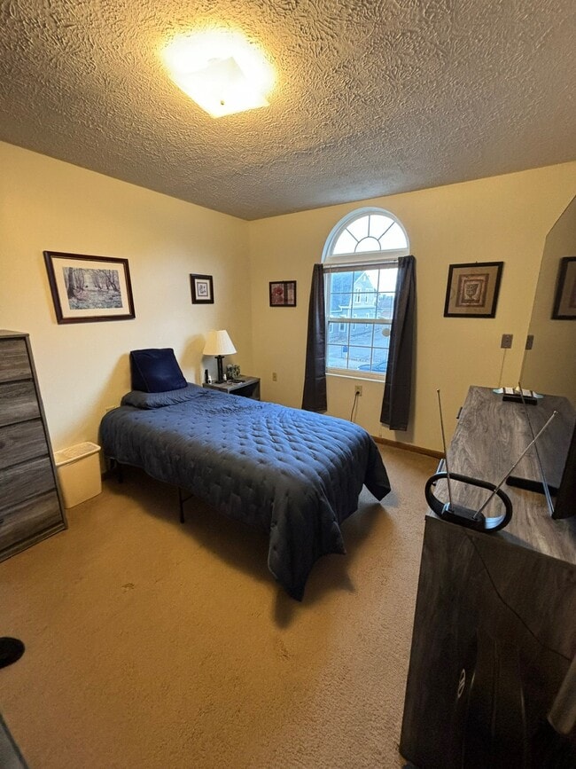 Anthony Square Senior Apartments in Terre Haute, IN - Foto de edificio - Building Photo