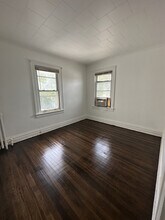 23 Wickers St, Unit 2 in Clifton, NJ - Building Photo - Building Photo