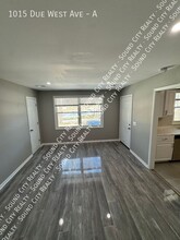 1015 Due W Ave in Nashville, TN - Building Photo - Building Photo