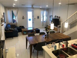 2601 NE 212th Terrace in Miami, FL - Building Photo - Building Photo