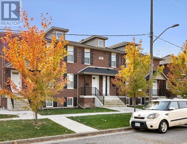property at 717 St Antoine St