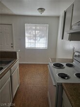 708 Jackson Ave in Las Vegas, NV - Building Photo - Building Photo