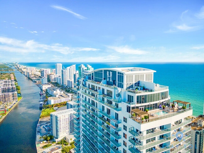 4010 S Ocean Dr, Unit SI ID1227297P in Hollywood, FL - Foto de edificio - Building Photo