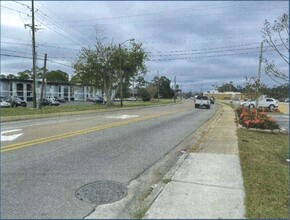 2661 Rue Palafox in Biloxi, MS - Foto de edificio - Building Photo