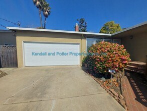 417 Clubhouse Dr in Aptos, CA - Building Photo - Building Photo