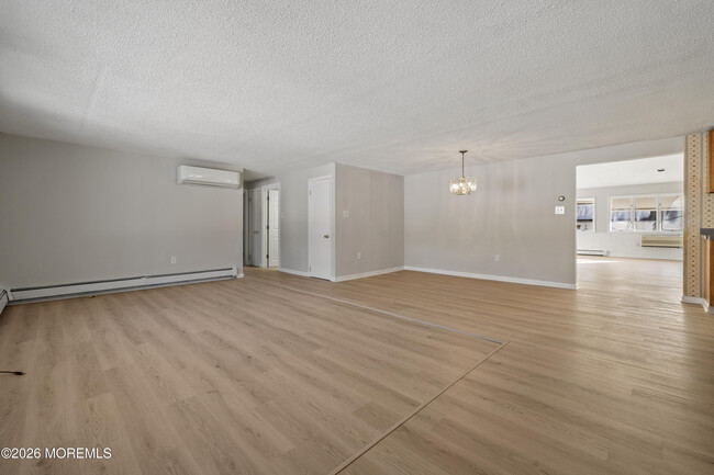 261 Oak Ave in Stafford Township, NJ - Building Photo - Building Photo