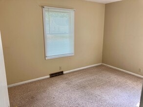 310 S Clayton Ave, Unit 310 in Maryville, MO - Building Photo - Building Photo