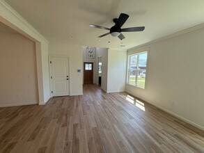 701 Montauk Wy in Edmond, OK - Building Photo - Building Photo