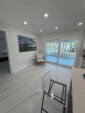 1359 40th Ave NE in St. Petersburg, FL - Building Photo - Building Photo