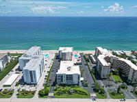 3460 S Ocean Blvd in Palm Beach, FL - Building Photo - Building Photo