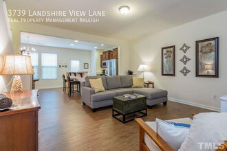 3739 Landshire View Lane in Raleigh, NC - Building Photo - Building Photo
