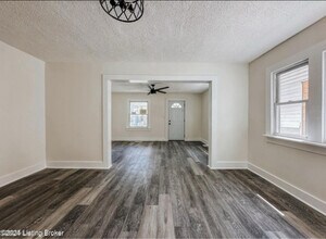 3107 Greenwood Ave in Louisville, KY - Building Photo - Building Photo
