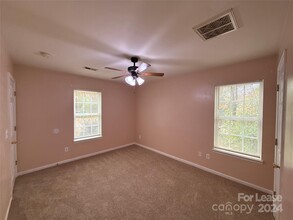 2805 Kendrick Dr in Charlotte, NC - Building Photo - Building Photo