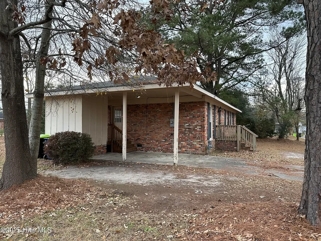 110 Hammond St in Winterville, NC - Building Photo - Building Photo