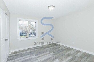 2045 Alison Ct SW in Atlanta, GA - Building Photo - Building Photo