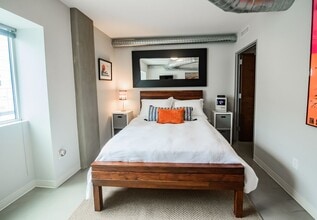 800 Brazos St in Austin, TX - Building Photo - Building Photo