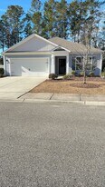 1241 Midtown Village Dr in Conway, SC - Building Photo