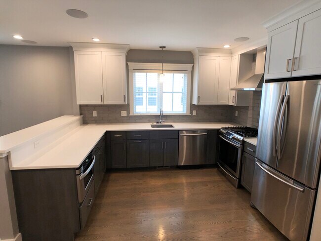88 Rossmore Rd, Unit 3 in Boston, MA - Building Photo - Building Photo