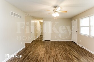 815 Rowell St in Excelsior Springs, MO - Building Photo - Building Photo