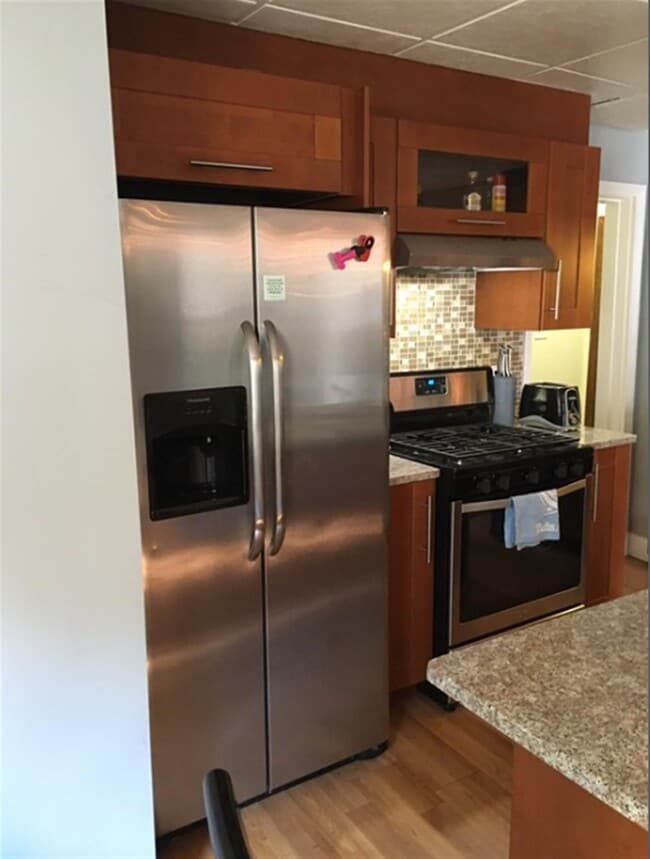 77 Lyman Ave, Unit 77