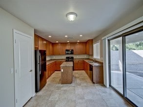 2919 S 71st Dr in Phoenix, AZ - Building Photo - Building Photo