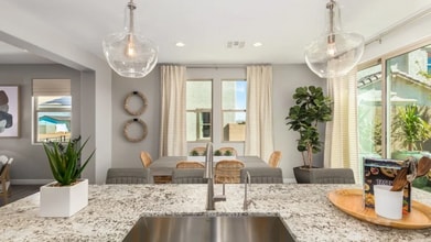 25238 N 142nd Dr in Surprise, AZ - Foto de edificio - Building Photo