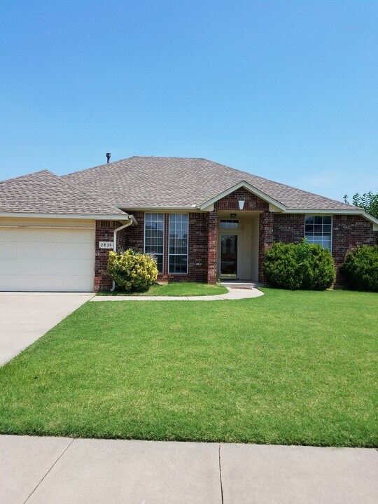 2839 Chelsea Dr in Norman, OK - Building Photo
