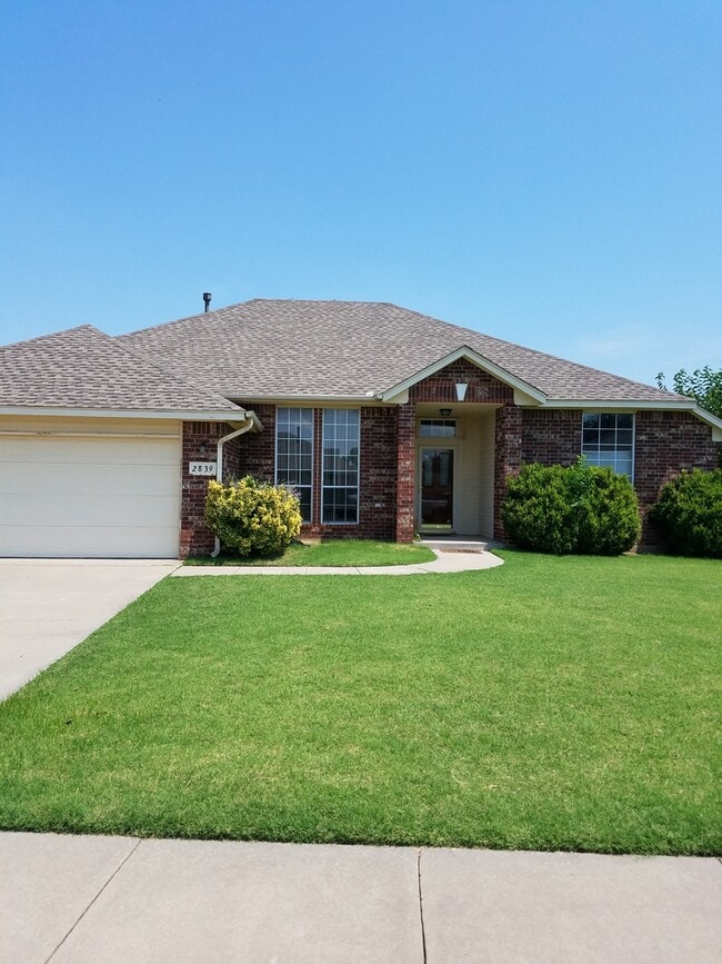 2839 Chelsea Dr