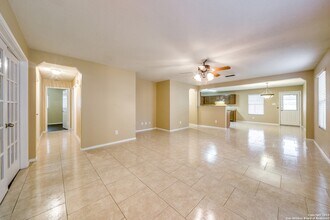 3512 Treeline Acres in Selma, TX - Building Photo - Building Photo