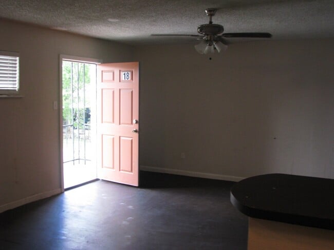 property at 3812 Wipprecht St