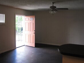3812 Wipprecht St in Houston, TX - Building Photo - Building Photo