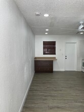 112 NW 2nd Ave in Hallandale Beach, FL - Building Photo - Building Photo