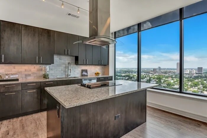 2799 Taft St in Houston, TX - Building Photo
