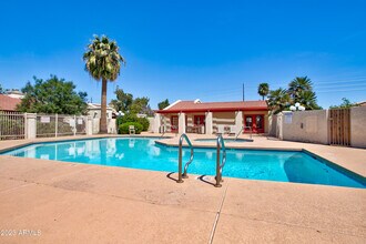 633 W Southern Ave in Tempe, AZ - Building Photo - Building Photo