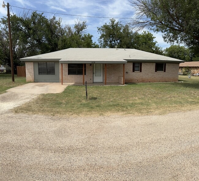property at 418 4th St