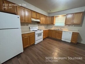 910 Withrow Dr in Oran, MO - Building Photo - Building Photo