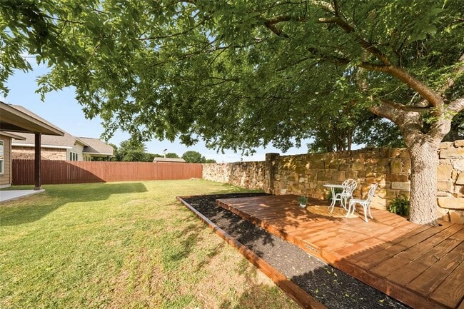 205 Pincea Pl in San Marcos, TX - Building Photo - Building Photo