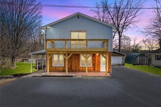 1027 NY-94 in New Windsor, NY - Building Photo - Building Photo