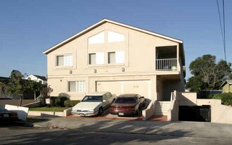 14605 Osage Ave in Lawndale, CA - Building Photo