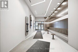 1603 Eglinton Ave W in Toronto, ON - Building Photo - Building Photo