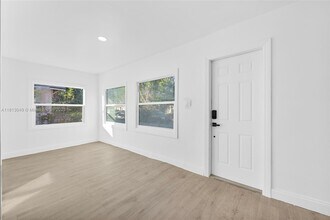 832 N C St in Lake Worth Beach, FL - Building Photo - Building Photo